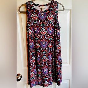 ⭐️SOLD⭐️ ON ANOTHER PLATFORM Ann Taylor loft, size small, petite, floral dress